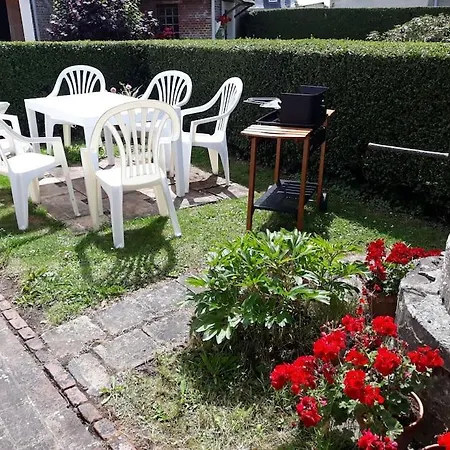 Beaurepaire Entre Terre Et Prázdninový dům